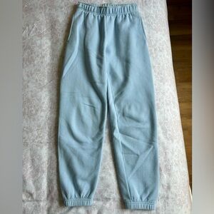 Aritzia TNA cozy bf basic sweats